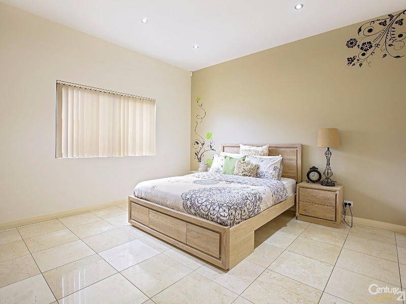 226 Prairie Vale Road, Bossley Park NSW 2176