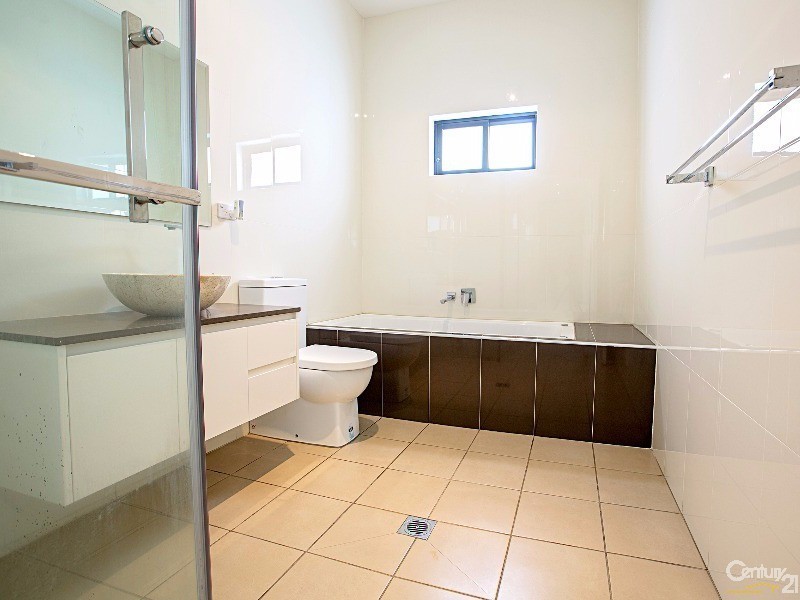 226 Prairie Vale Road, Bossley Park NSW 2176