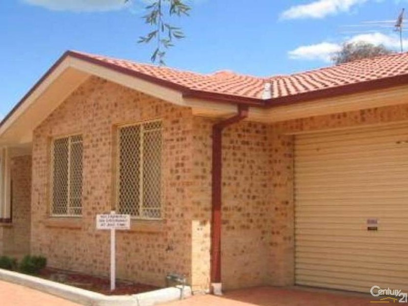 Edensor Park NSW 2176