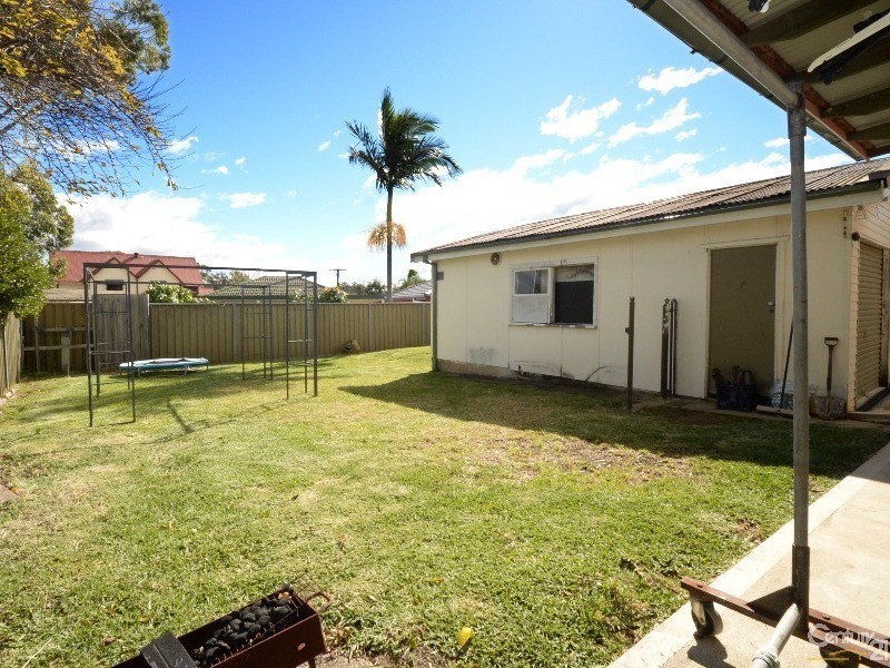 11 Dartford Street, Mount Pritchard NSW 2170