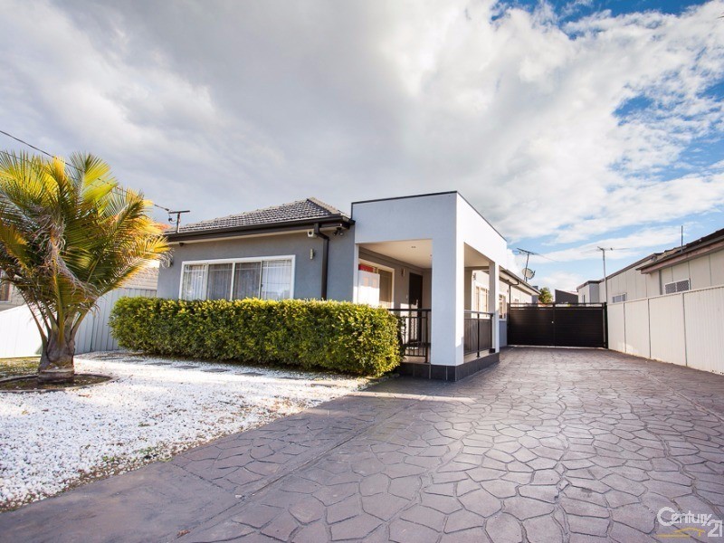 16 Bennett Street, Bass Hill NSW 2197