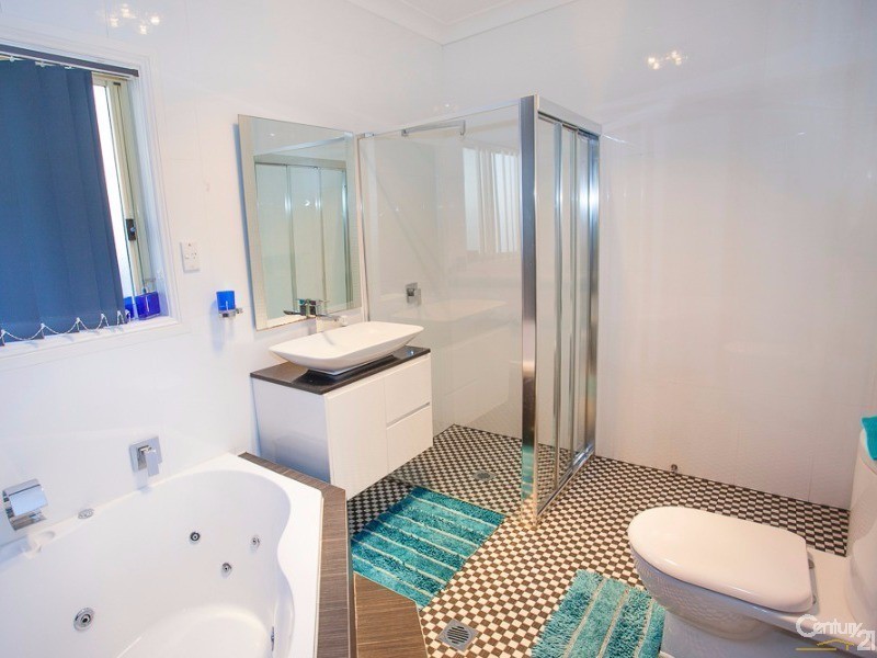 16 Bennett Street, Bass Hill NSW 2197