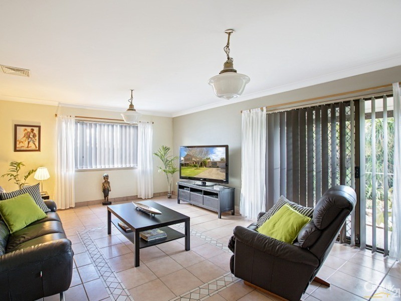 17 New Cambridge Street, Fairfield NSW 2165