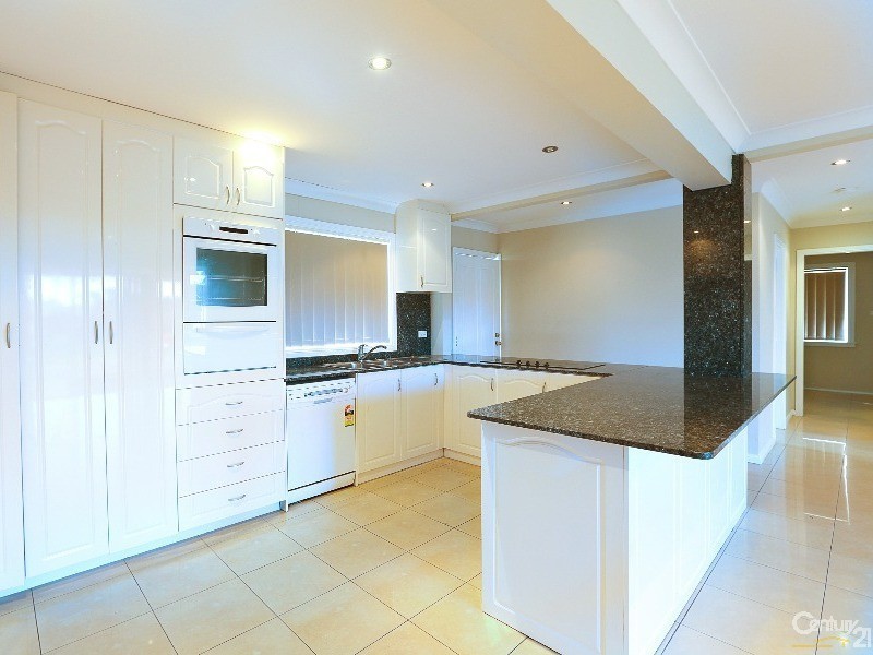 15 Marie Street, Lurnea NSW 2170