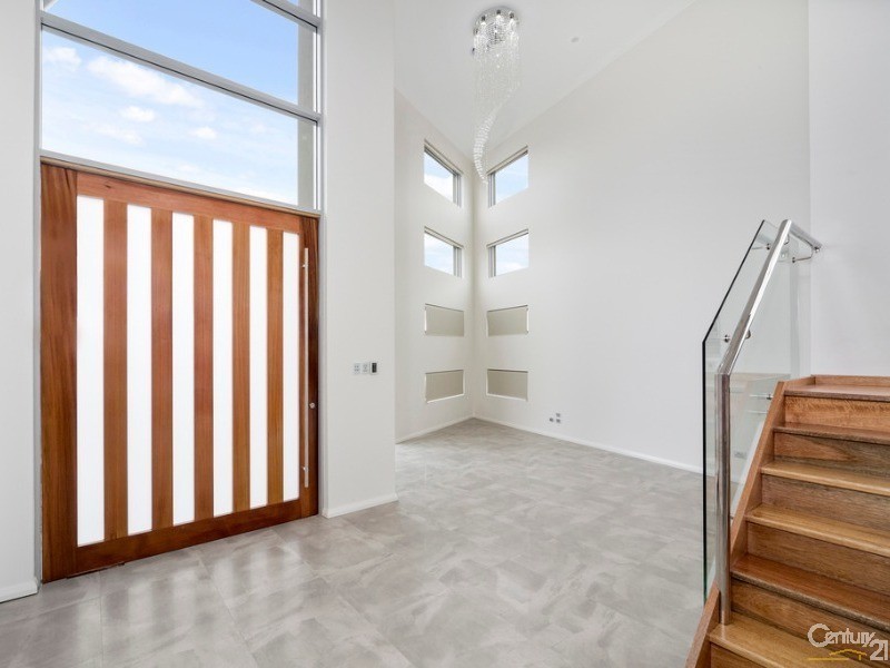 83 Swan Road, Edensor Park NSW 2176