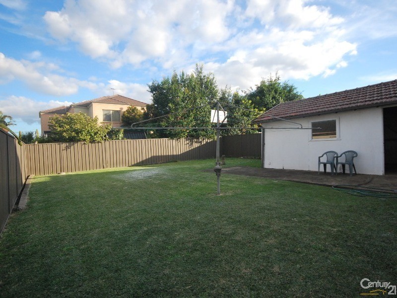 Canley Heights NSW 2166