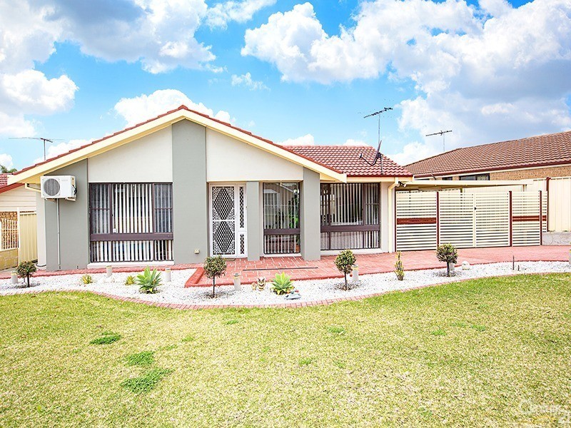 7 Natchez Crescent, Greenfield Park NSW 2176