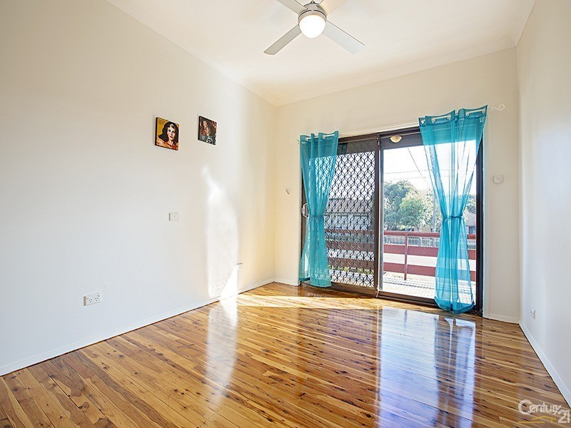 9 Hassall Street, Smithfield NSW 2164