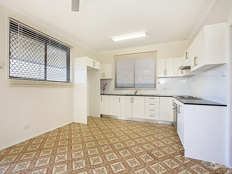 9 Hassall Street, Smithfield NSW 2164