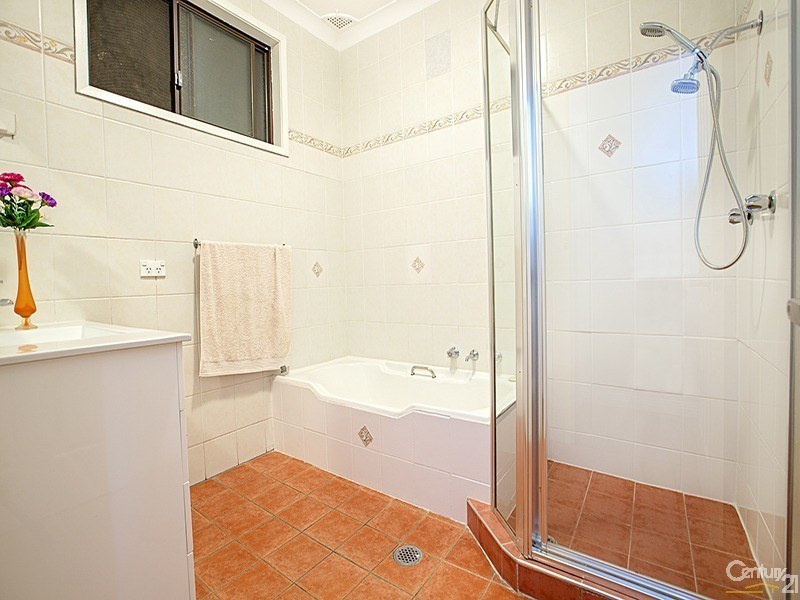 9 Hassall Street, Smithfield NSW 2164