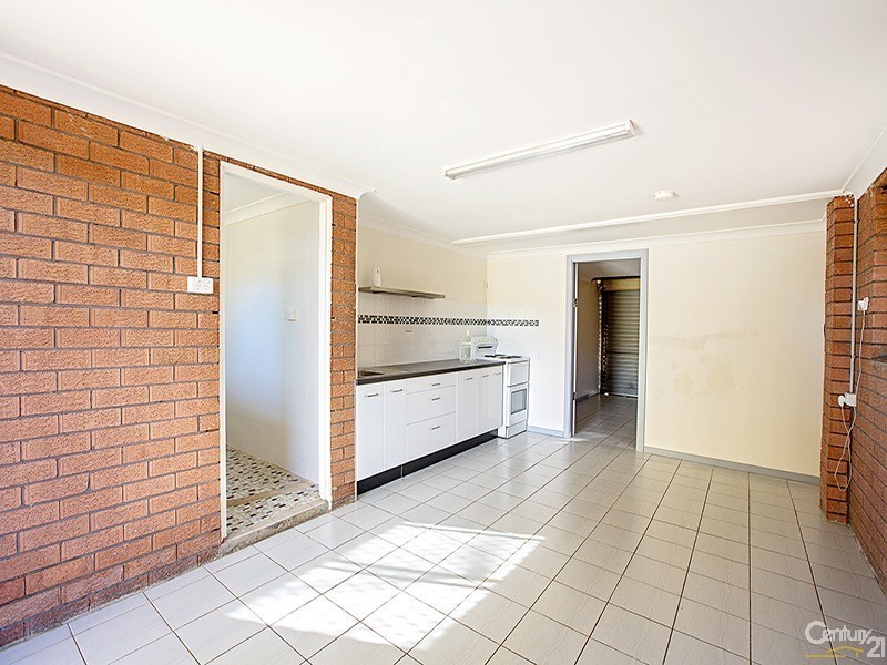 9 Hassall Street, Smithfield NSW 2164