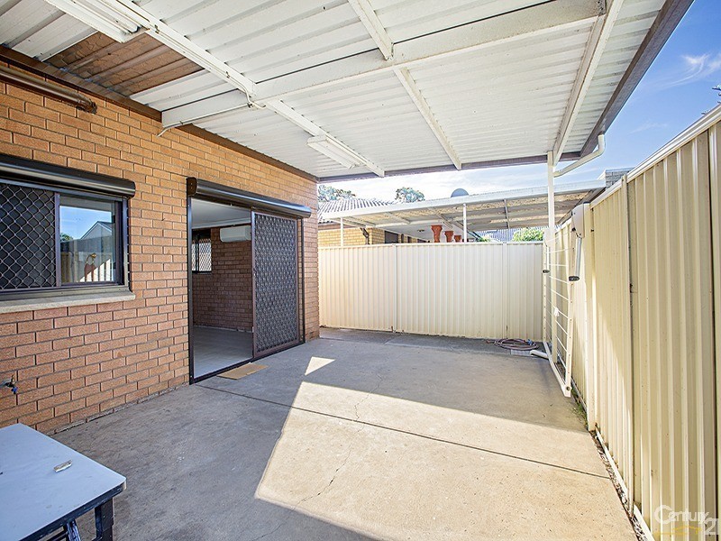 9 Hassall Street, Smithfield NSW 2164