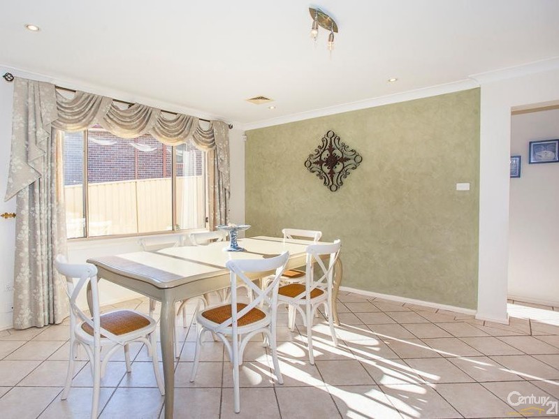 5 Burgundy Close, Cecil Hills NSW 2171