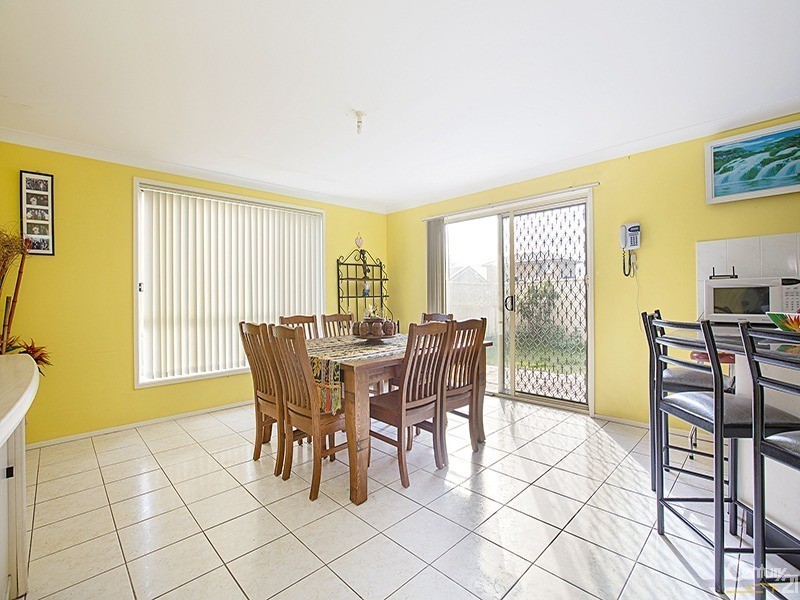 385 Elizabeth Drive, Mount Pritchard NSW 2170