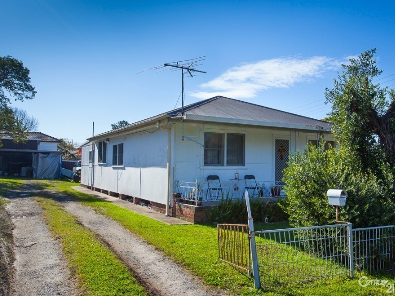 204 Brenan Street, Smithfield NSW 2164