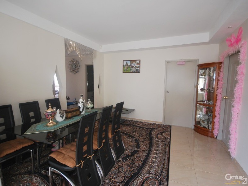 1 Brenan Street, Fairfield NSW 2165