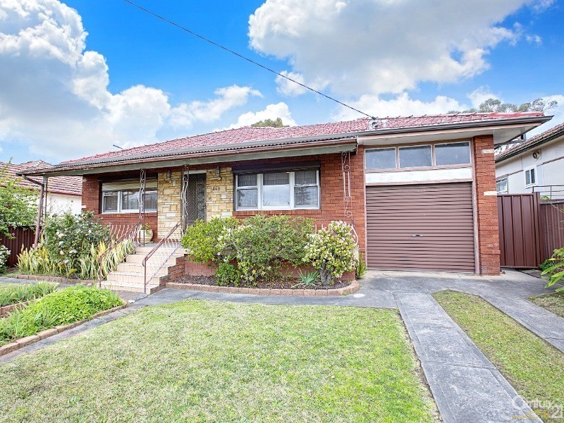 468 The Horsley Drive, Fairfield NSW 2165