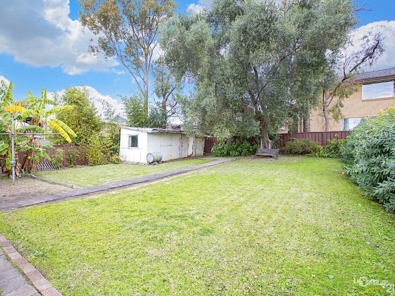 468 The Horsley Drive, Fairfield NSW 2165