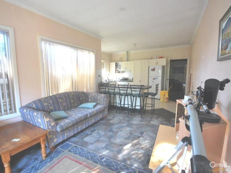 13 Waratah Street, Old Guildford NSW 2161