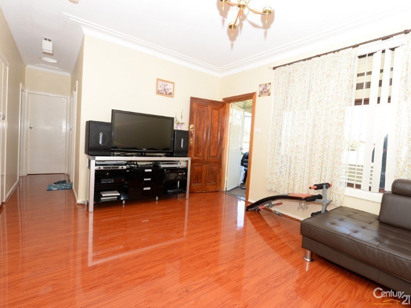 4 Spooner Street, Cabramatta West NSW 2166