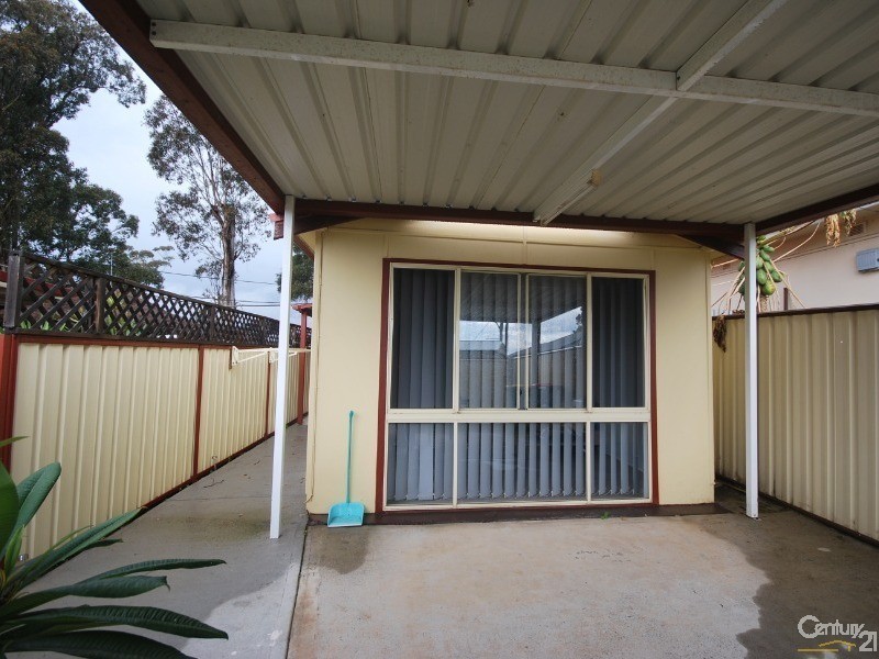 Fairfield West NSW 2165