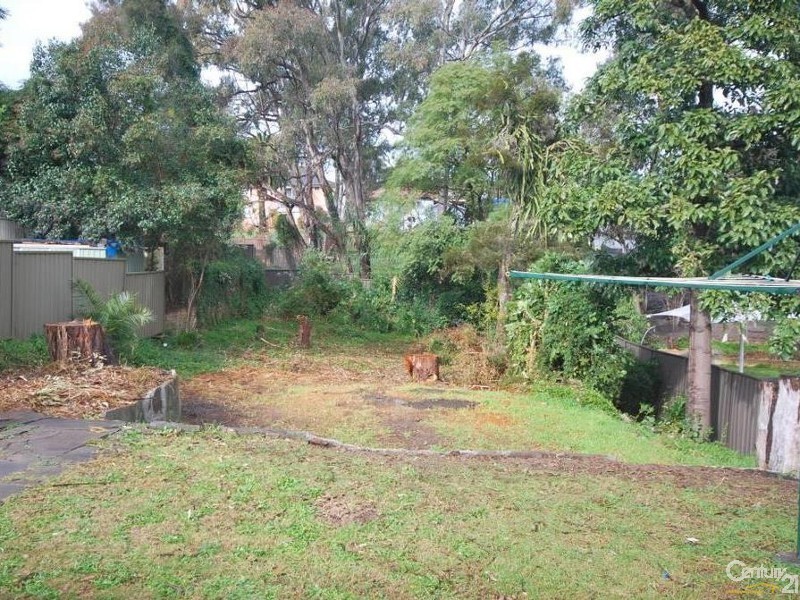 28 Tuncoee Road, Villawood NSW 2163