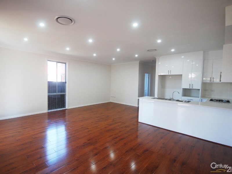 32a Rosina Street, Fairfield West NSW 2165