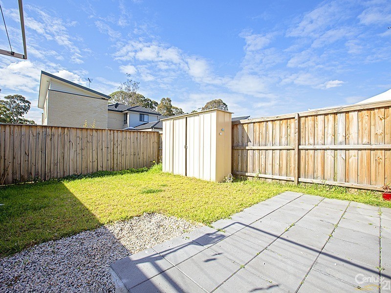 39 Hickory Road, Bonnyrigg NSW 2177