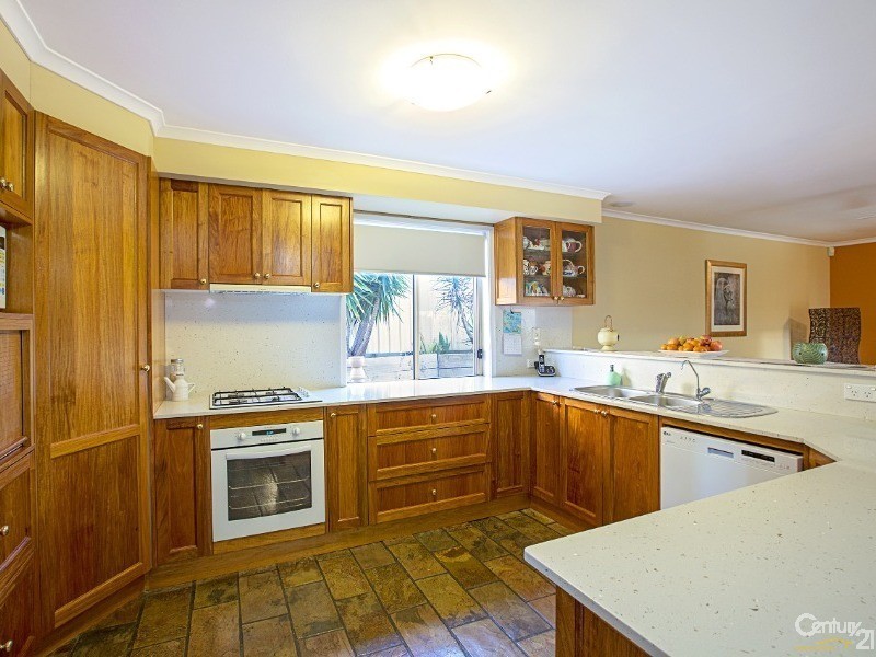 7 Penrose Close, Prestons NSW 2170