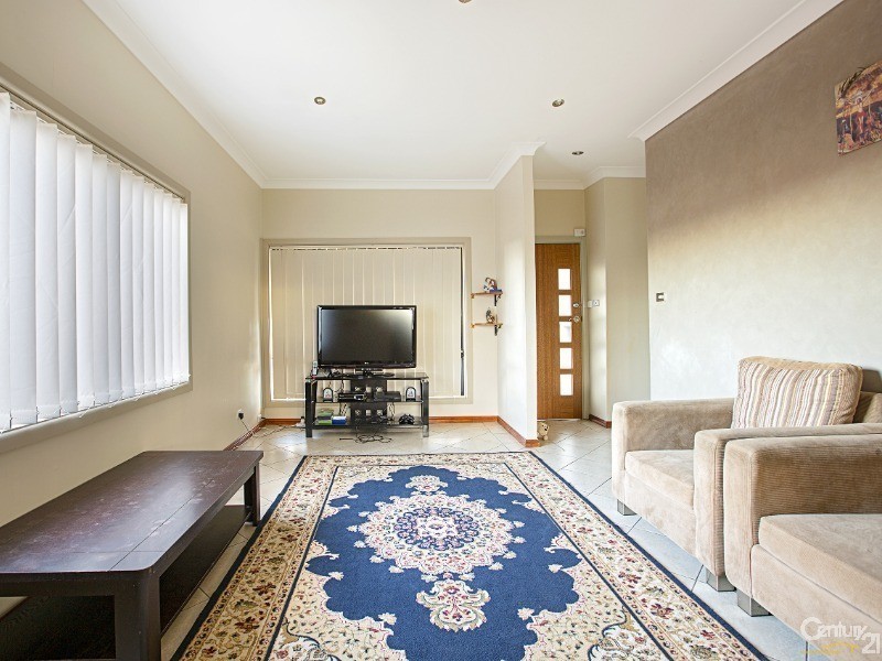 5 Saba Street, Fairfield West NSW 2165