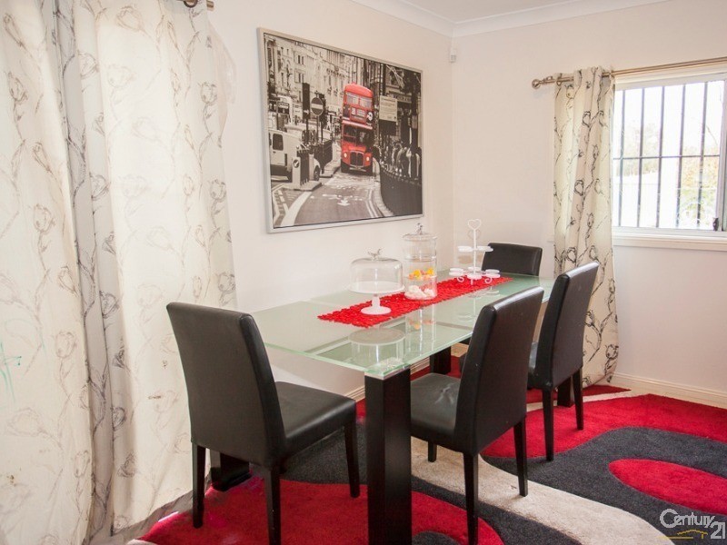 Fairfield West NSW 2165