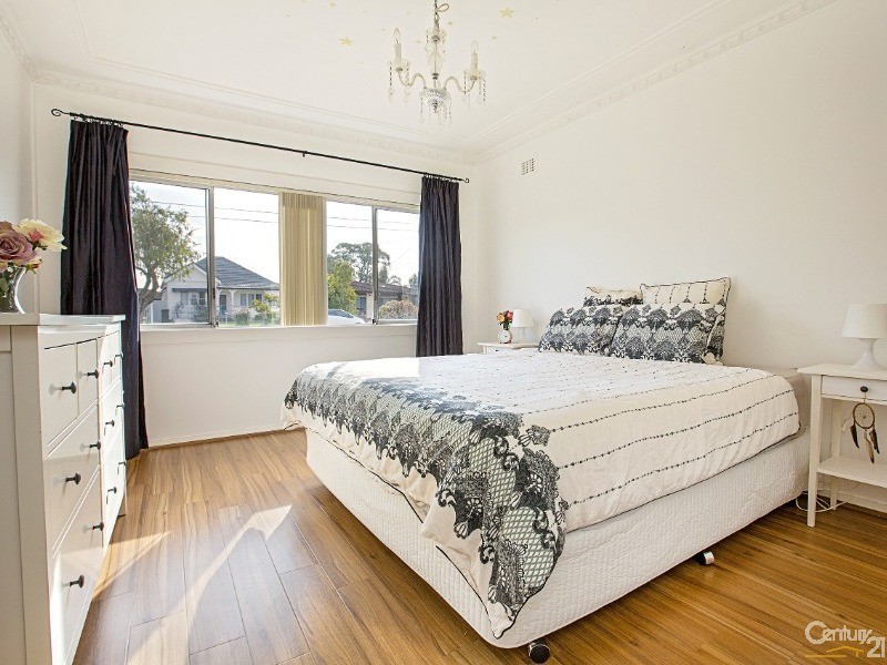 52 Rawson Road, Fairfield West NSW 2165