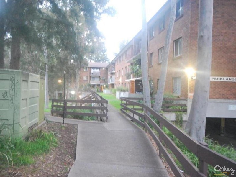 30/162 Sandal Crescent, Carramar NSW 2163