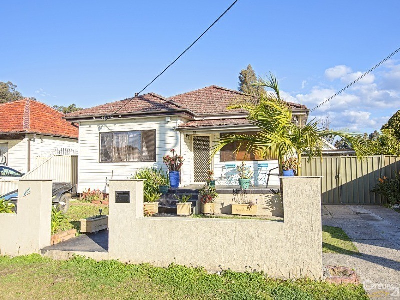 54 Mitchell Street, Fairfield East NSW 2165