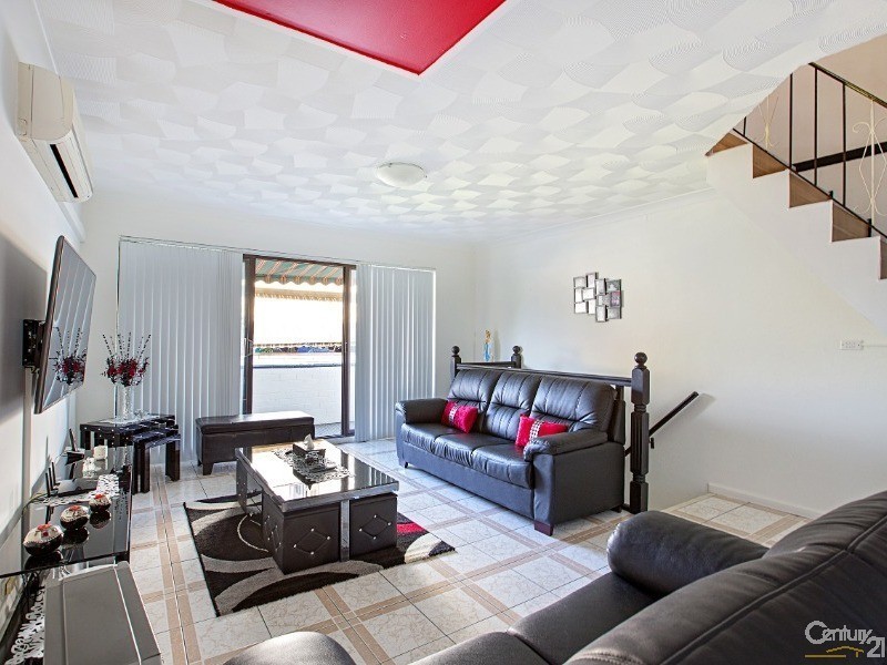 1/85 Smart Street, Fairfield NSW 2165