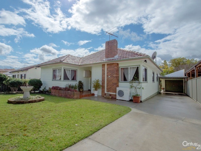 24 Eton Street, Fairfield NSW 2165