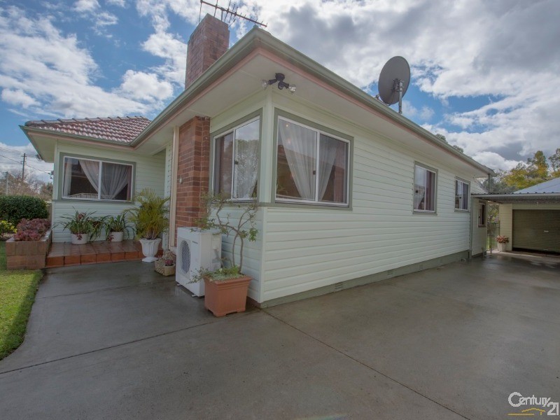 24 Eton Street, Fairfield NSW 2165