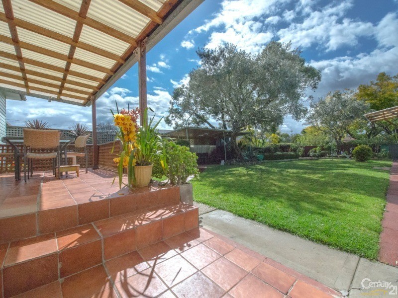 24 Eton Street, Fairfield NSW 2165