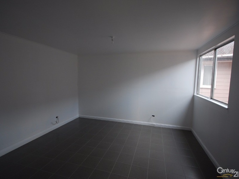 Fairfield West NSW 2165