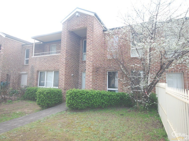 Fairfield East NSW 2165