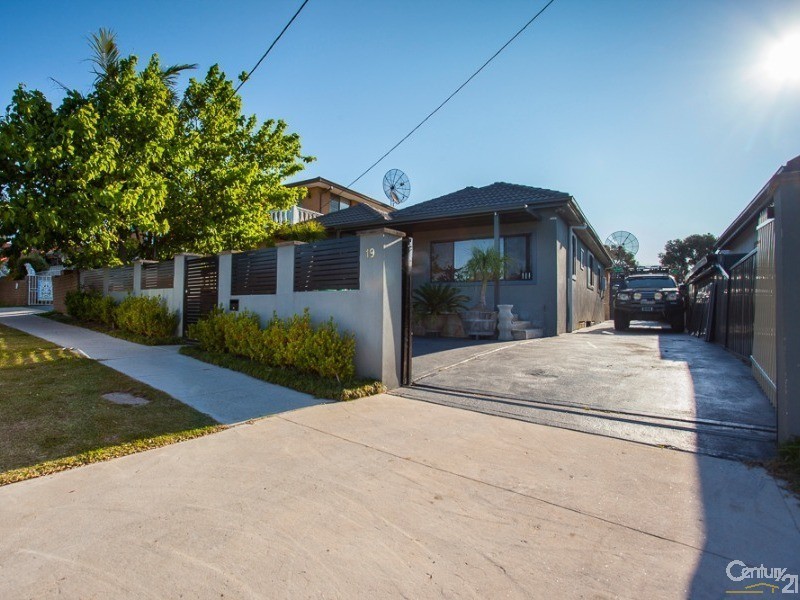 19 Milner Road, Guildford NSW 2161