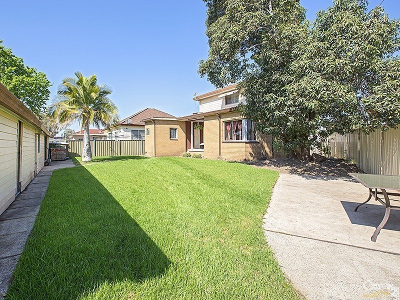94 Granville Street, Fairfield NSW 2165