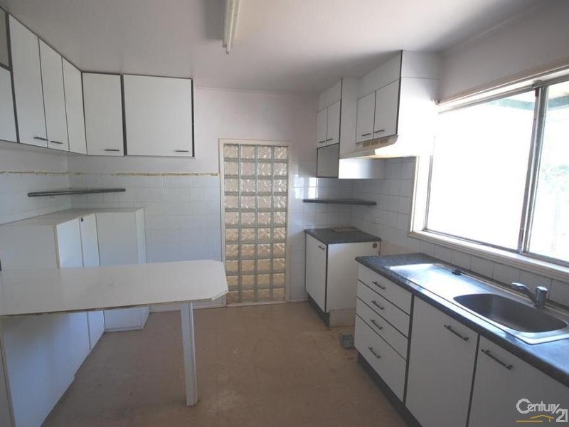 60 Rosford Street, Smithfield NSW 2164