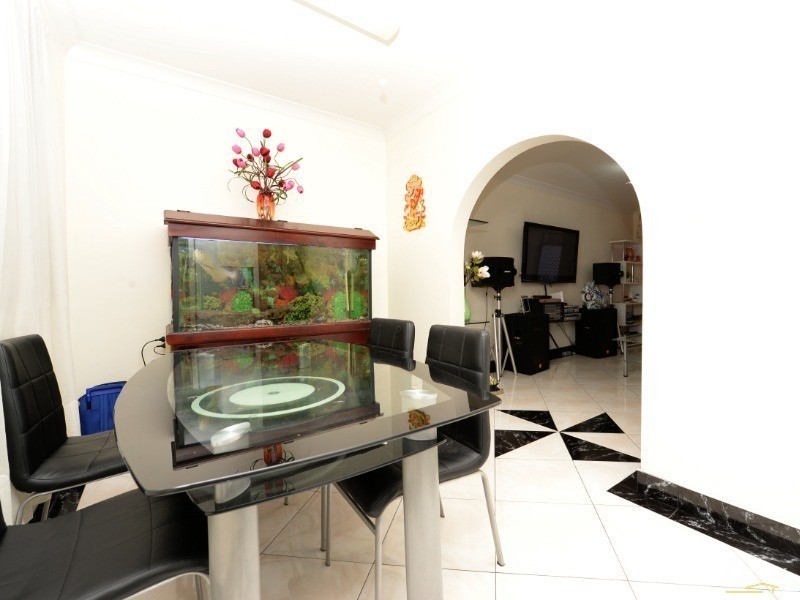 32/90-94 Longfield Street, Cabramatta NSW 2166