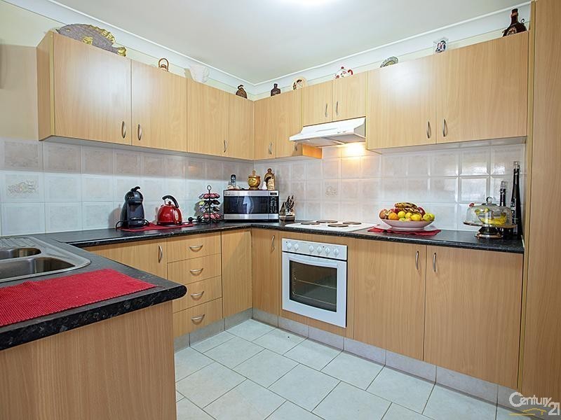 2/102 Station Street, Fairfield Heights NSW 2165