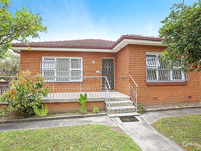 30 Granville Street, Fairfield Heights NSW 2165