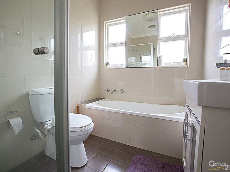 30 Granville Street, Fairfield Heights NSW 2165