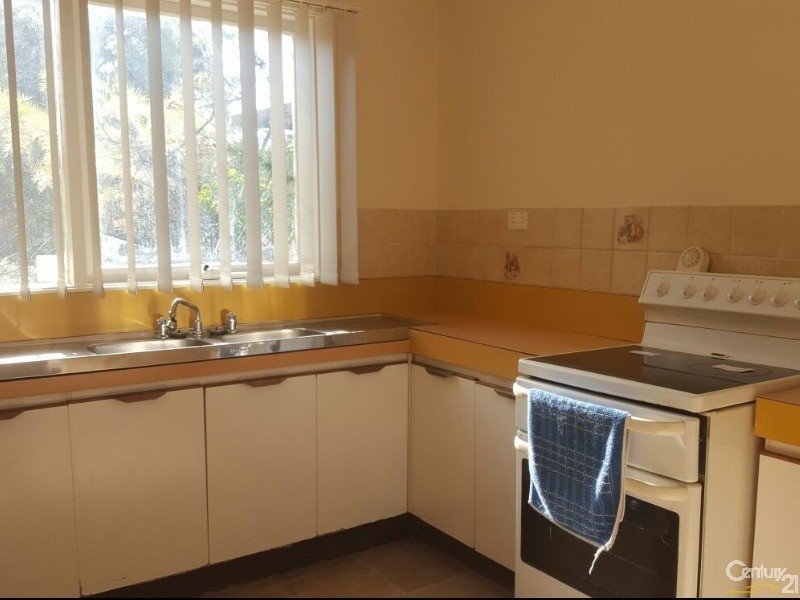 12 Brockman Street, Wakeley NSW 2176