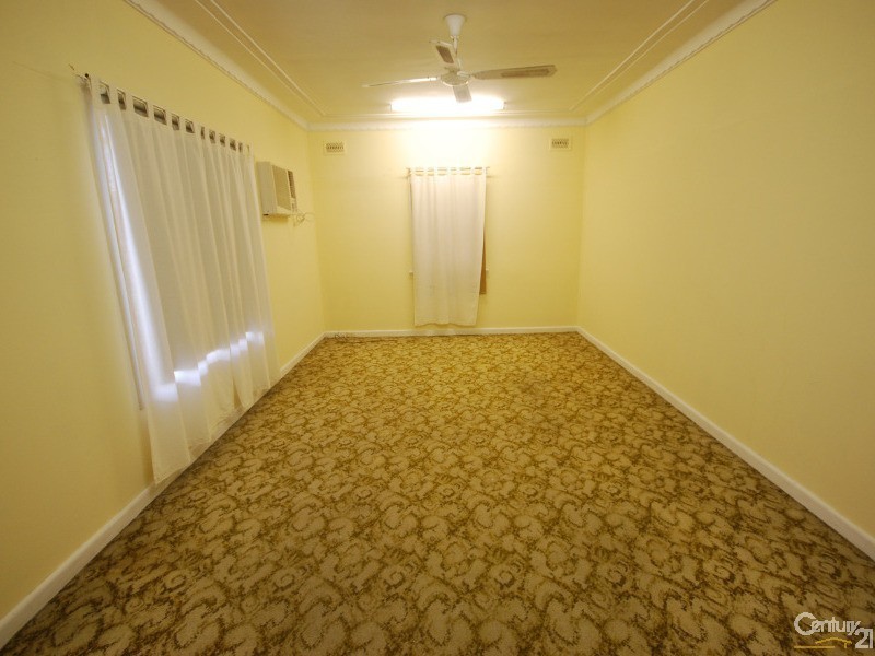 Canley Heights NSW 2166