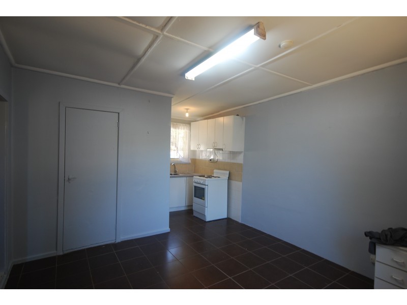 Fairfield East NSW 2165